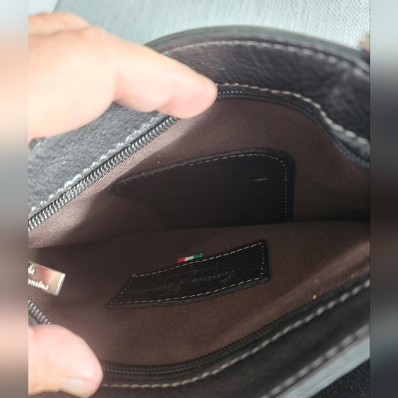 Cuoieria Fiorentina 9x10" Crossbody Messenger Bag Dark Brown Leather - Picture 6 of 8